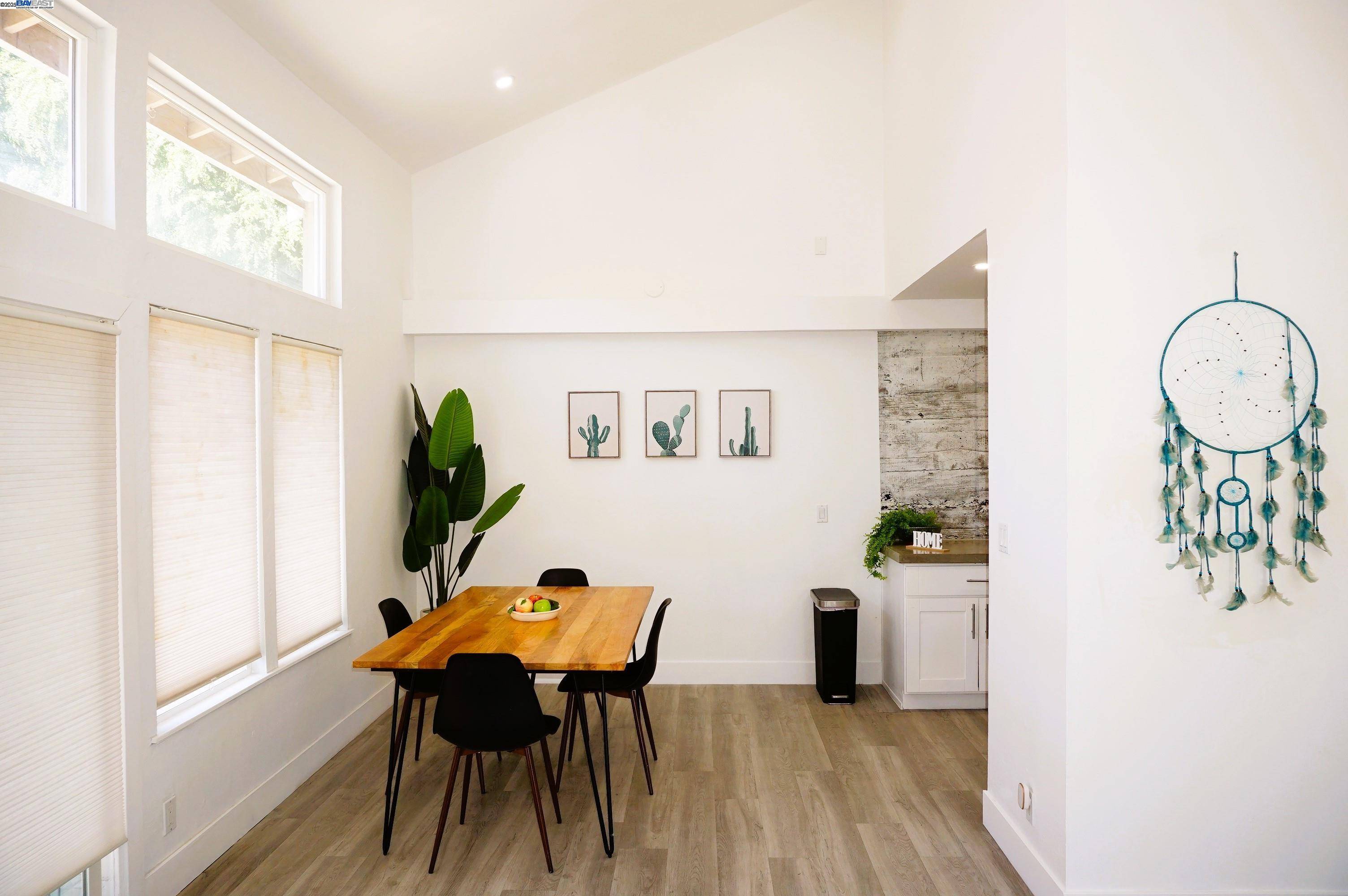 Hayward, CA 94544,156 Briarwood Dr