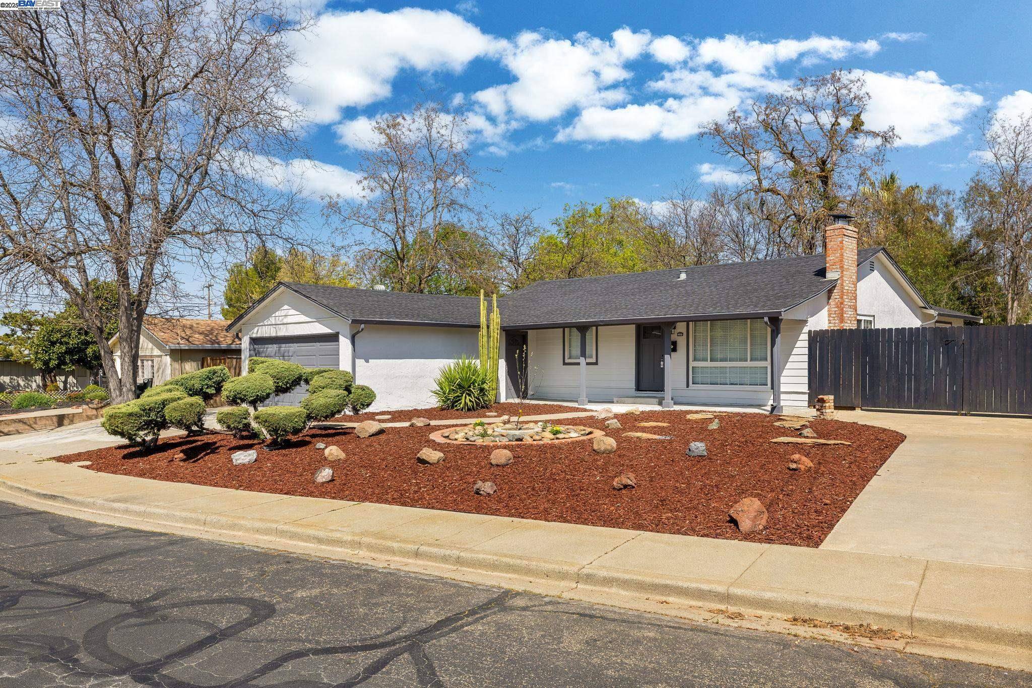 5507 Arizona, Concord, CA 94521