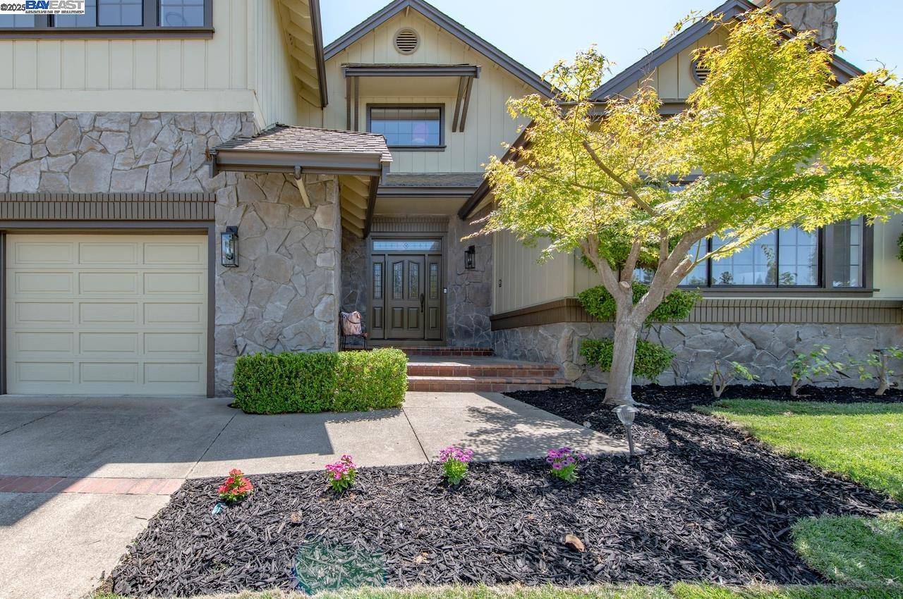 Pleasanton, CA 94566,942 Finovino Ct