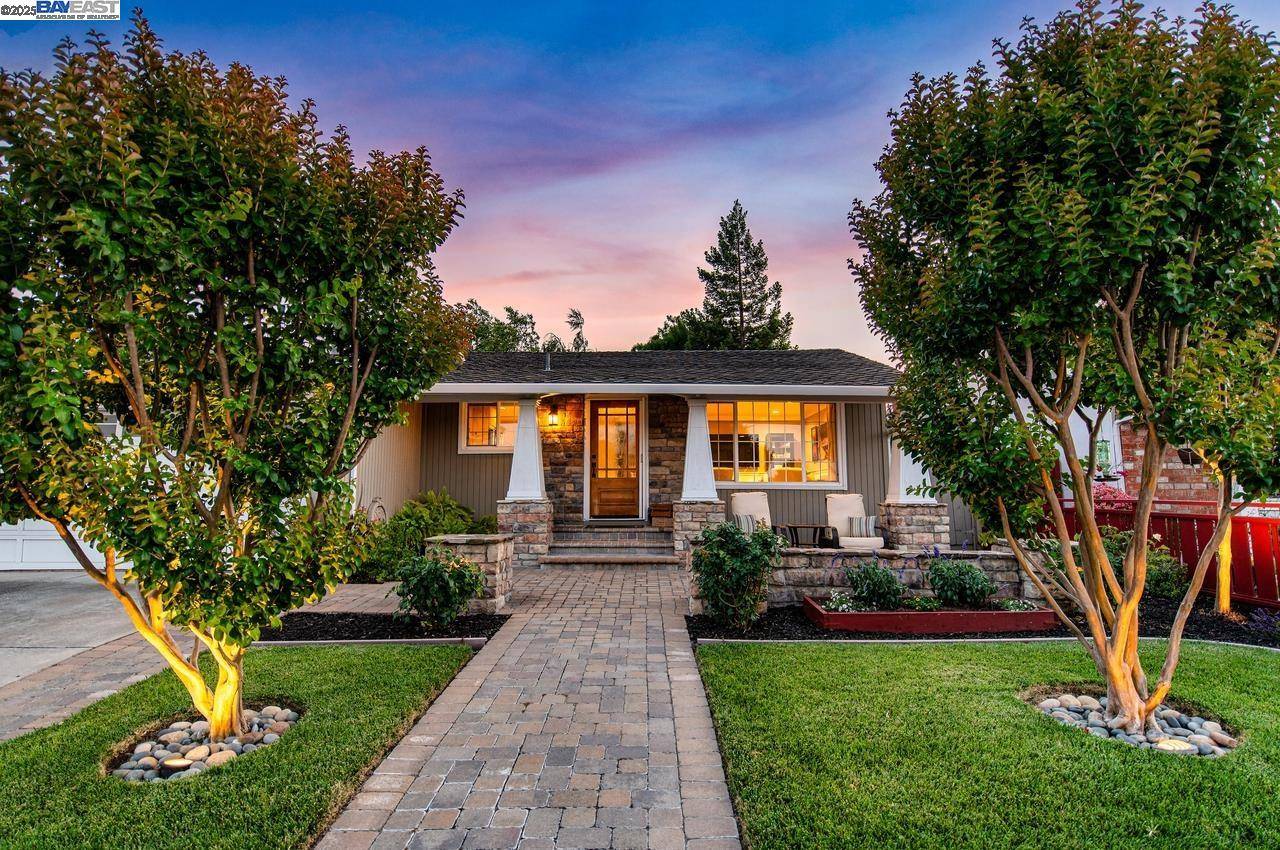 Pleasanton, CA 94588,4686 Herrin Way