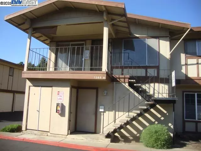 San Leandro, CA 94578,1203A 147Th Ave