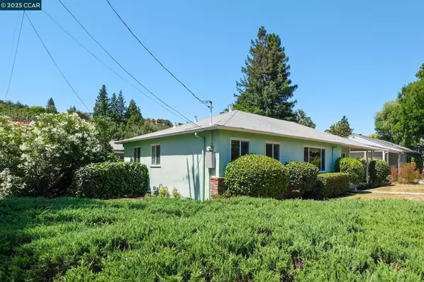 Lafayette, CA 94595,884 Juanita Dr