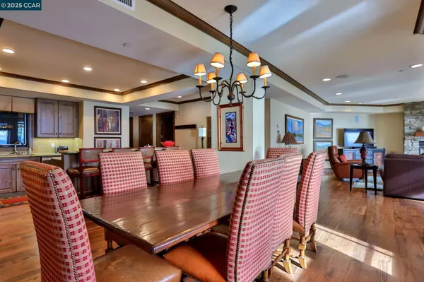 Tahoe Vista, CA 96148,6750 North Lake Blvd #1E
