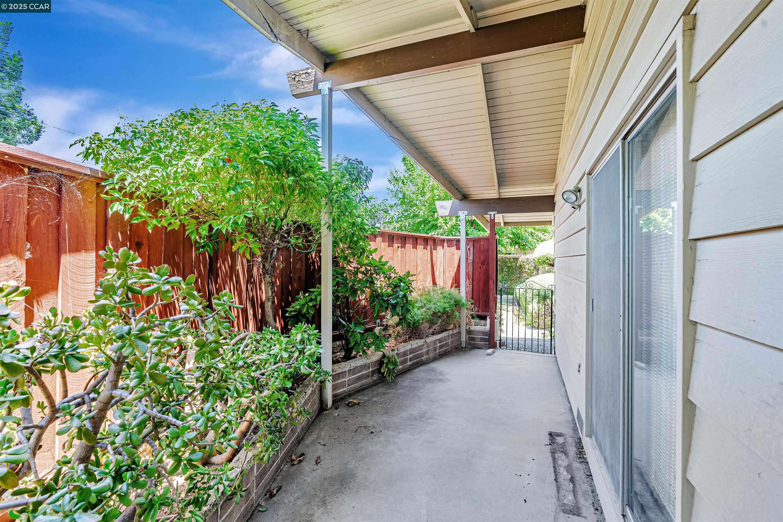 Concord, CA 94519,1718 Elm Rd