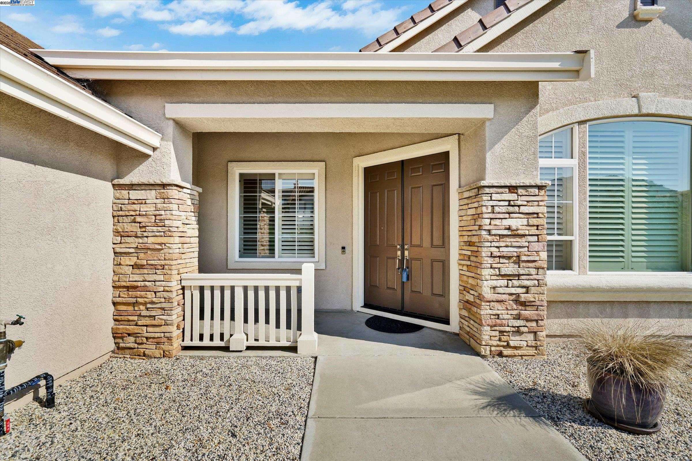 Concord, CA 94521,947 Autumn Oak Circle