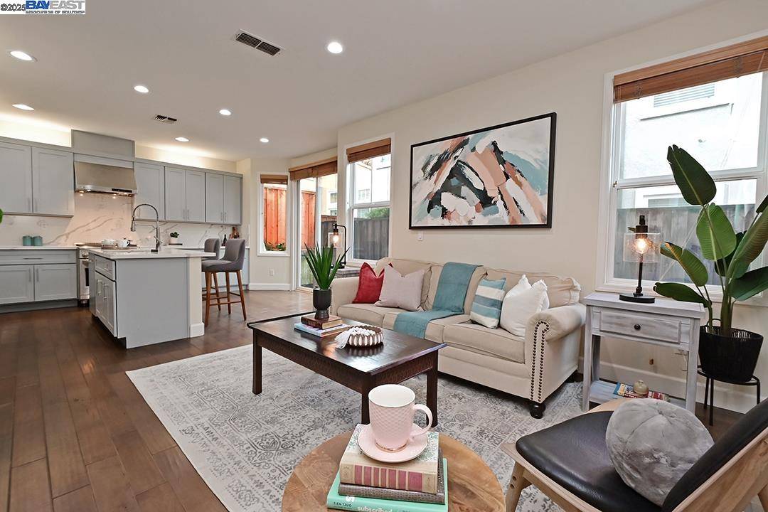San Ramon, CA 94583,10 Almond Orchard Ln
