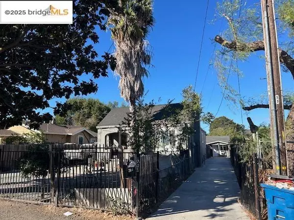 24 Mountain View Ave, Bay Point, CA 94565