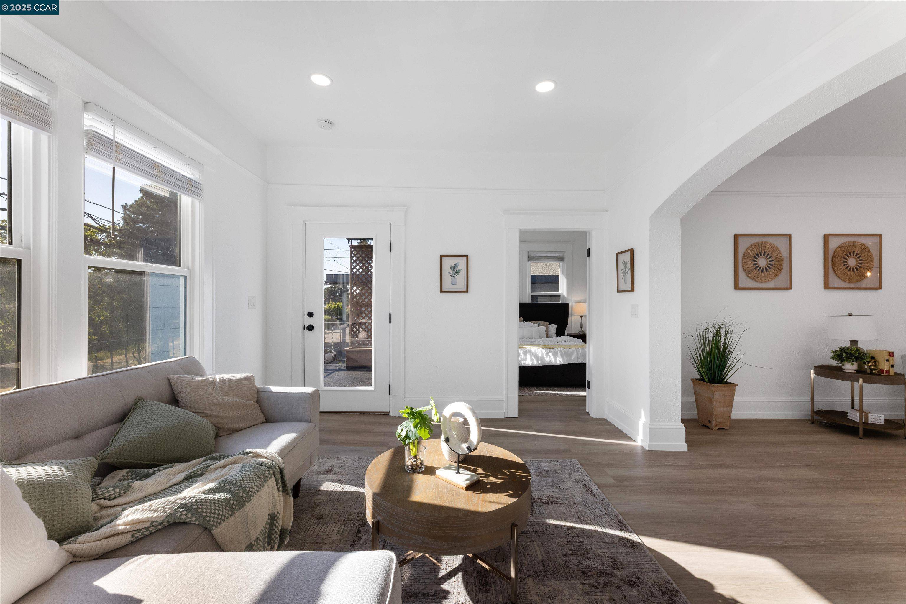 923 Pinole Valley Rd, Pinole, CA 94564