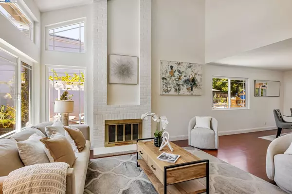 Fremont, CA 94555,4243 Nerissa Cir
