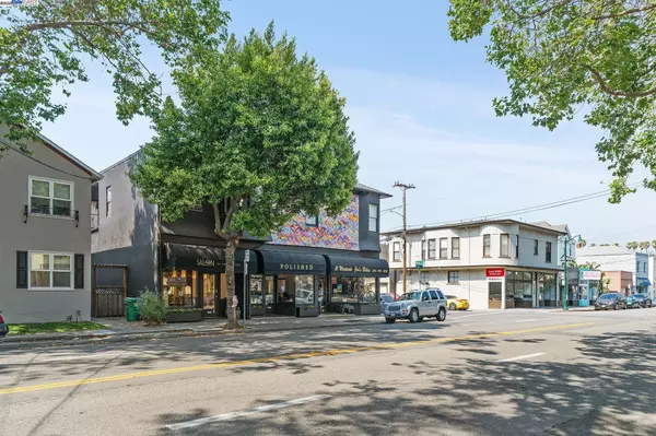 Alameda, CA 94501,1354 Weber