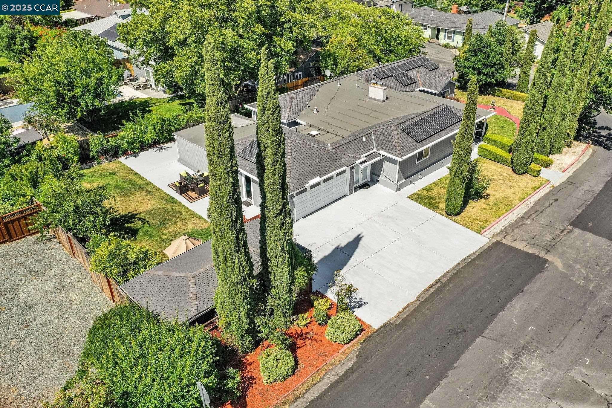 2401 Casa Way, Walnut Creek, CA 94597