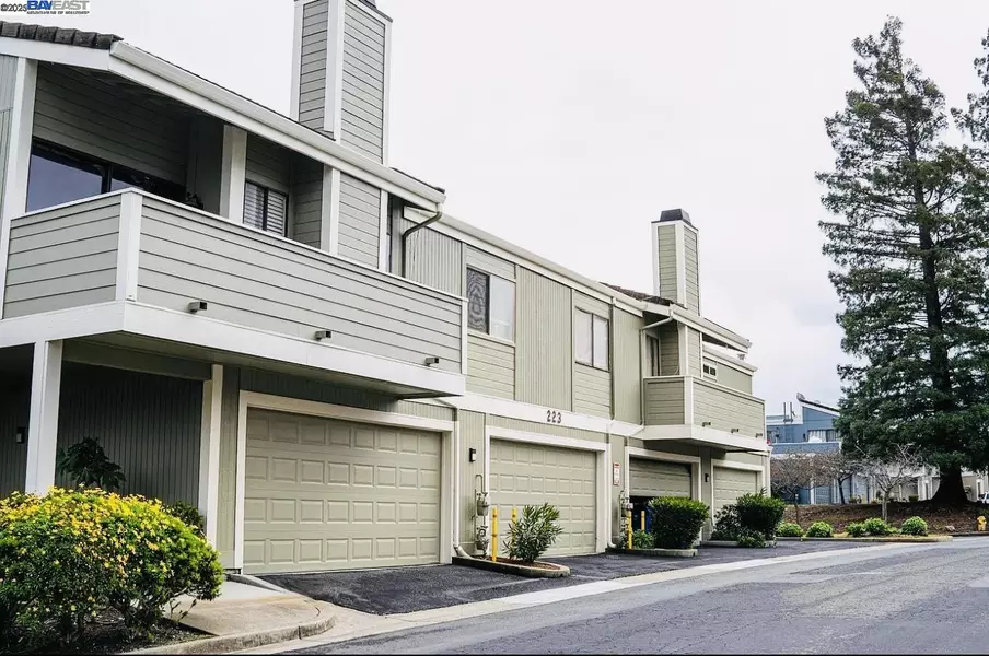 223 Apollo #7, Hercules, CA 94547