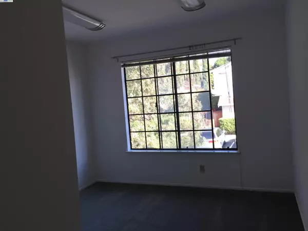 Castro Valley, CA 94552,21164 Timco Way