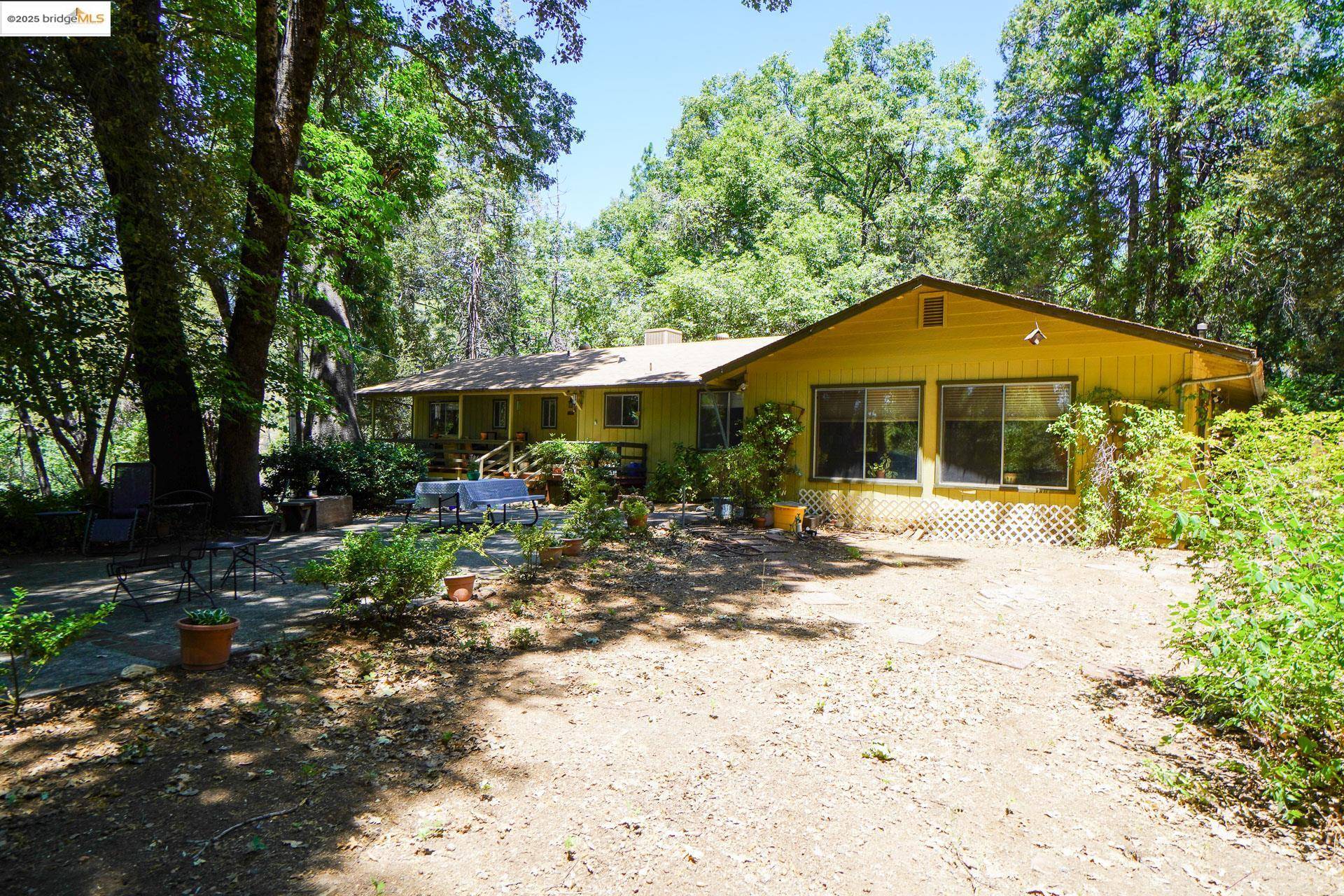 21566 Hunts Rd, Sonora, CA 95370