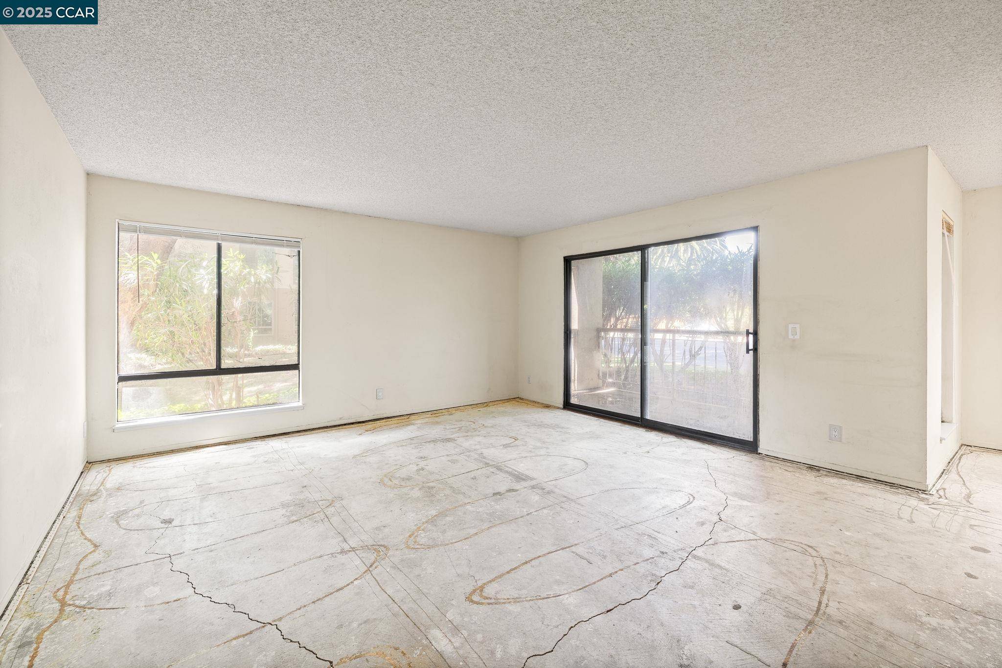 430 N Civic Dr #103, Walnut Creek, CA 94596