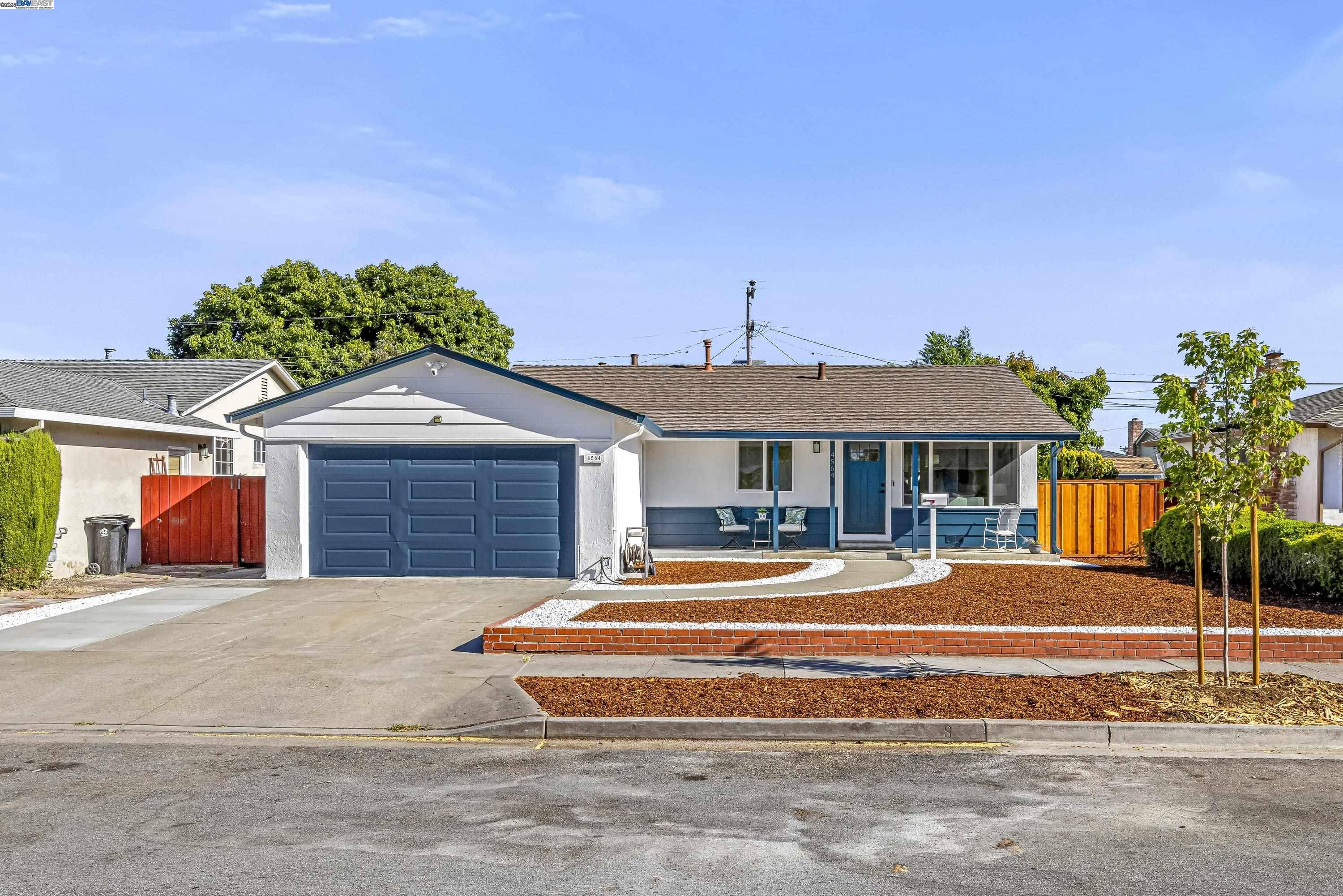 Fremont, CA 94538,4564 Piper St