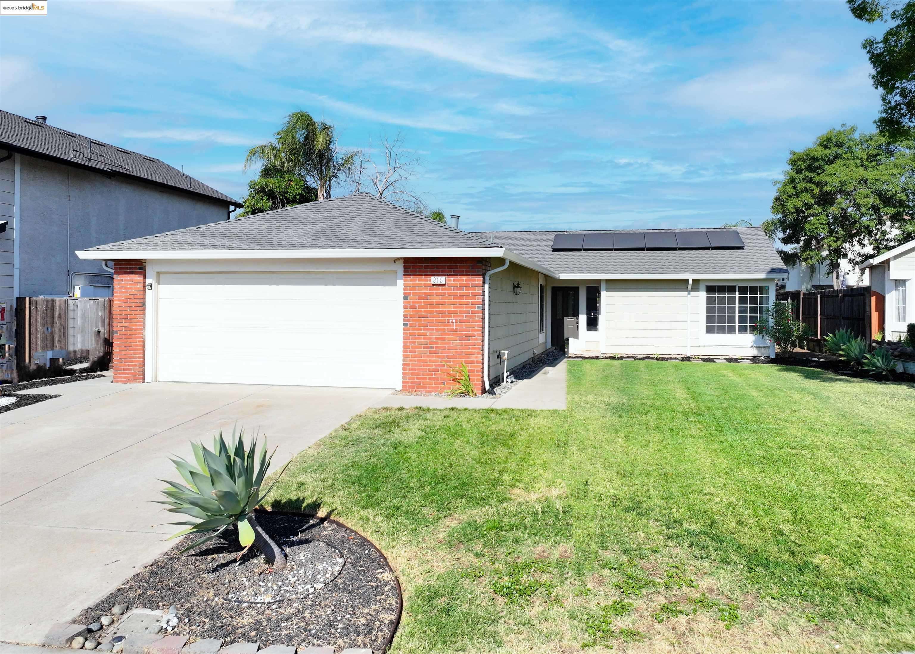 315 Helena Ct, Oakley, CA 94561