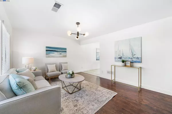 Hayward, CA 94545,2658 Oliver Dr
