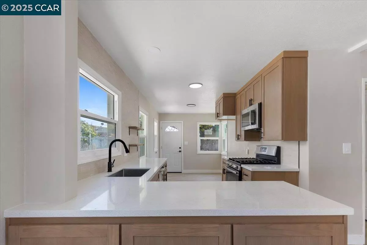 Richmond, CA 94804,3226 Andrade Ave