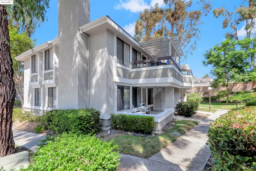 22192 Rim Pointe #6B, Lake Forest (el Toro), CA 92630