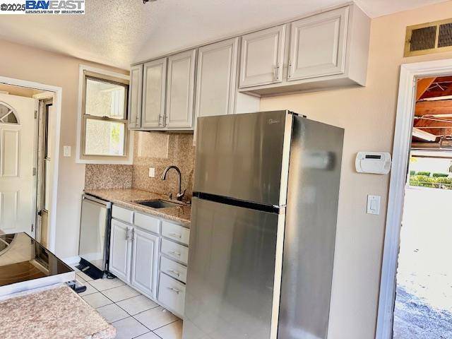 Hayward, CA 94544,344 Rousseau St