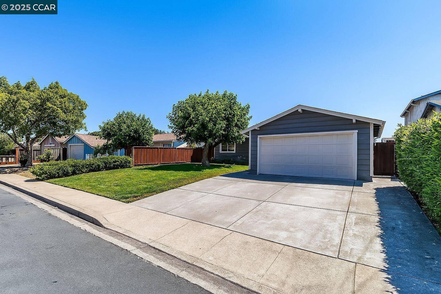 Concord, CA 94519,3570 Dumbarton St