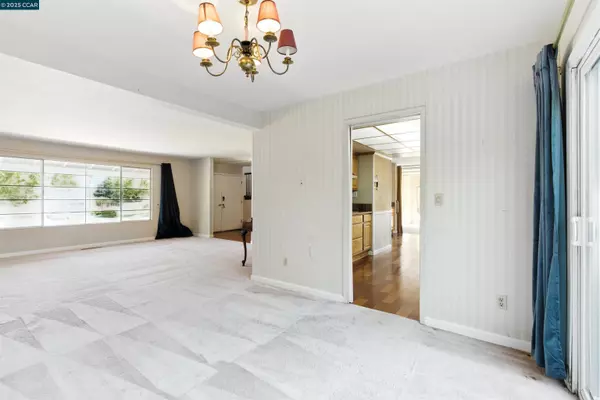 Walnut Creek, CA 94598,944 Natchez Ct