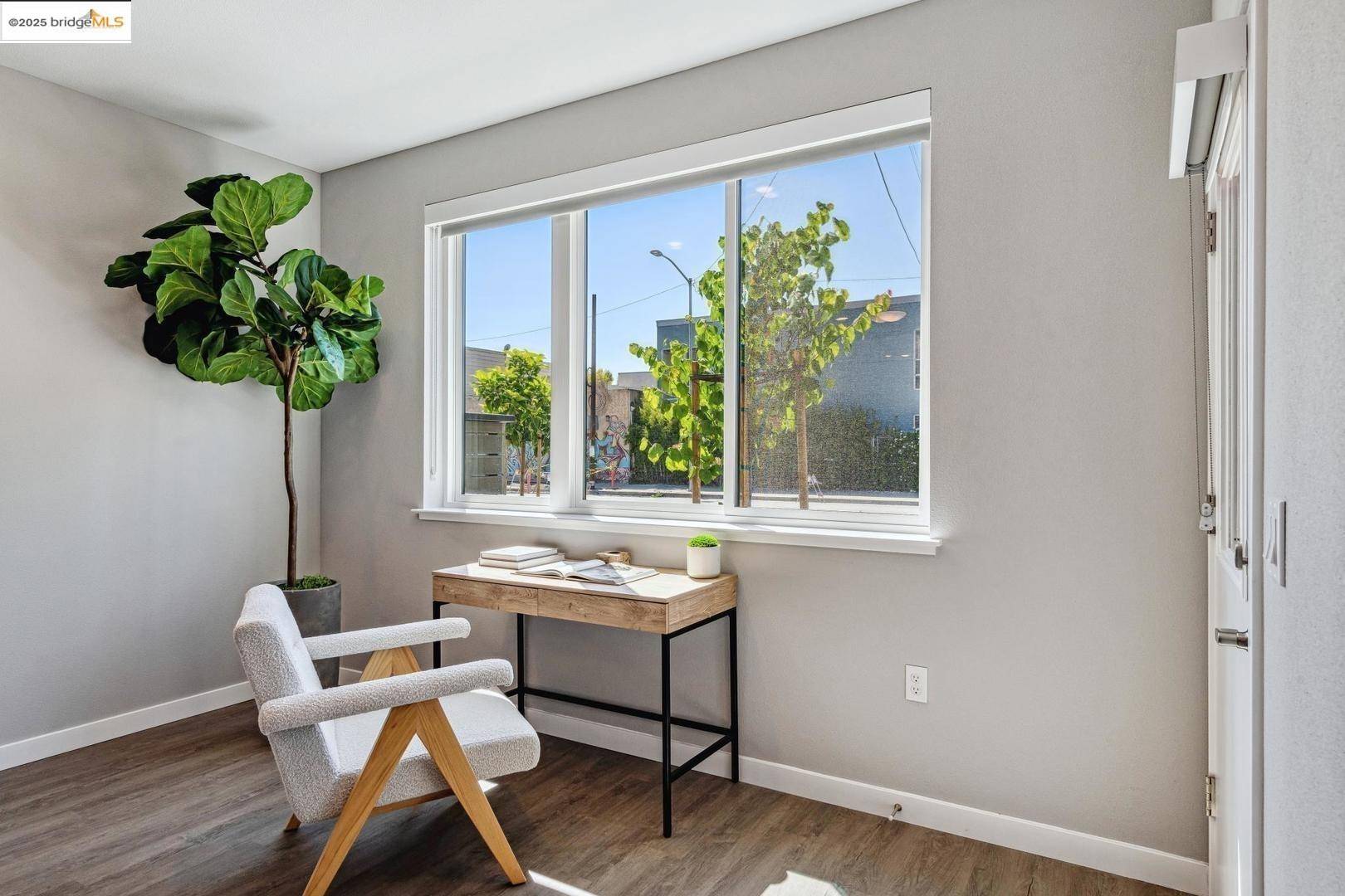 Oakland, CA 94607,2400 Adeline ST #408