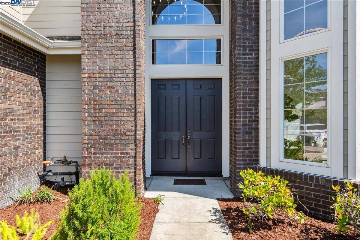 Dublin, CA 94568,2890 Sable Oaks Way