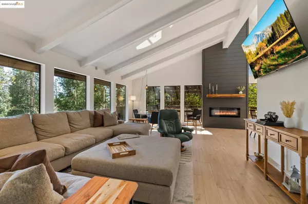Twain Harte, CA 95383,22296 Ponderosa Dr