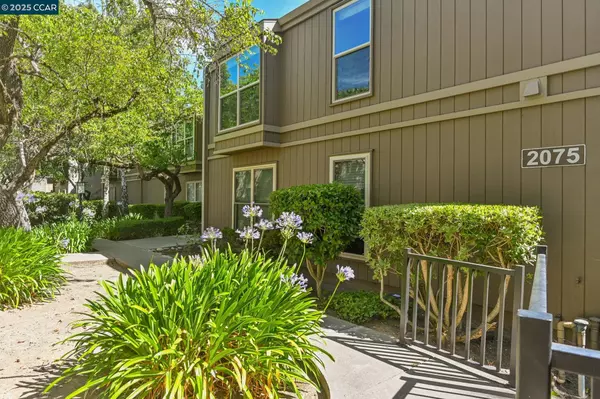 2075 Ascot Dr #222, Moraga, CA 94556