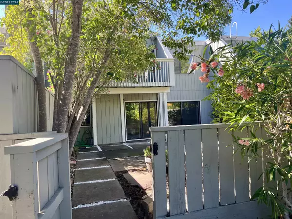 5239 Riverdale Ct., Pleasanton, CA 94588