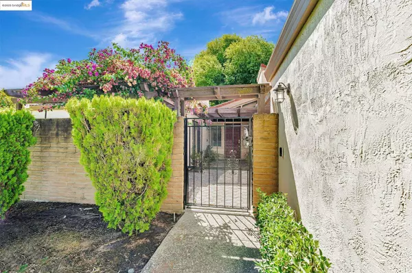 Stockton, CA 95207,1866 Venetian Dr