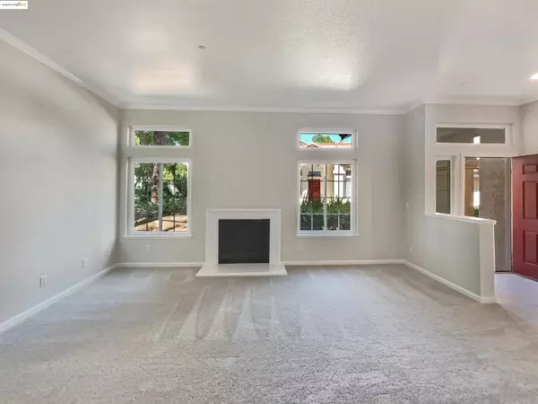 Pleasanton, CA 94588,5740 Belleza Dr