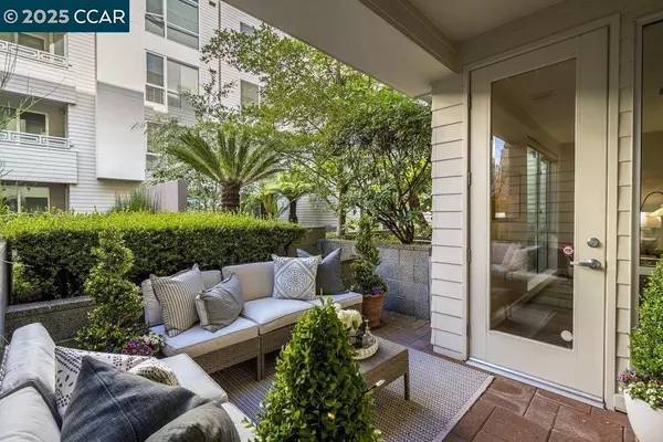 Walnut Creek, CA 94596,1655 N CALIFORNIA #131