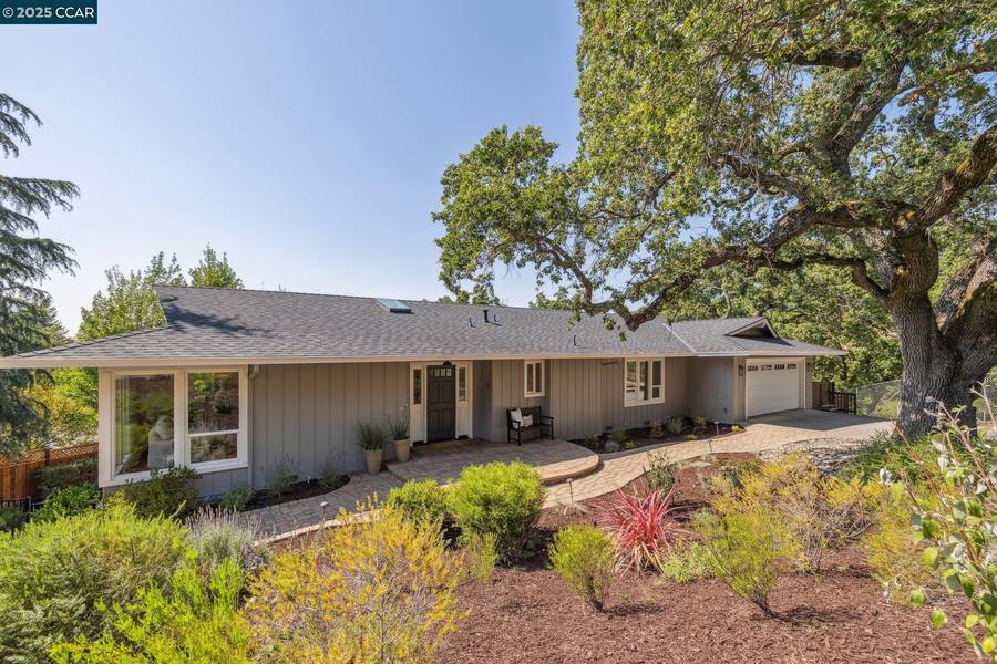 561 Morecroft Road, Lafayette, CA 94549