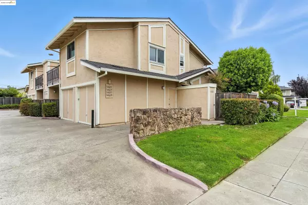 14617 Doolittle Dr, San Leandro, CA 94577