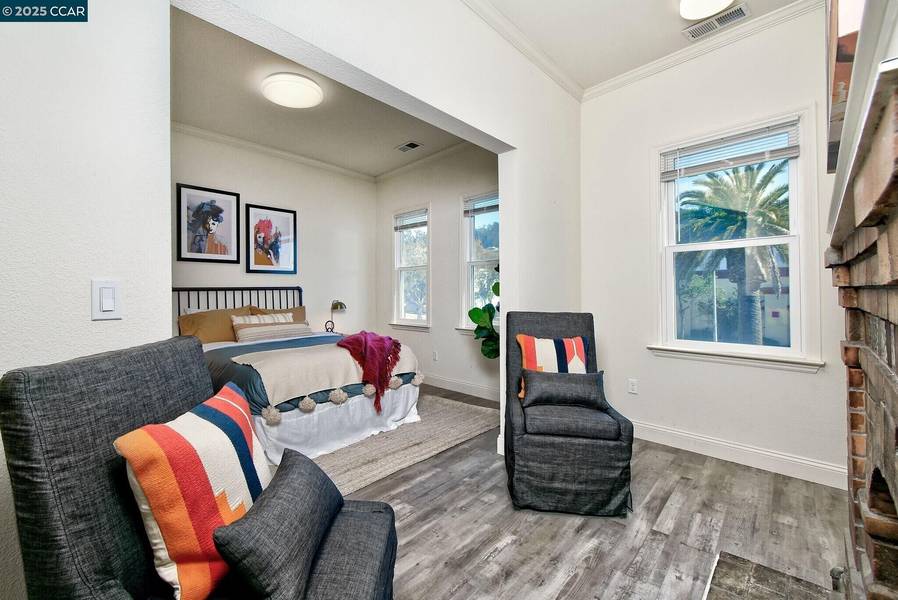 6842 Mission, Daly City, CA 94014