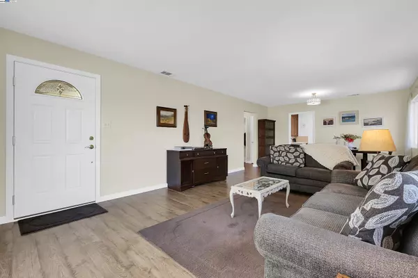 San Leandro, CA 94578,812 Chico Dr