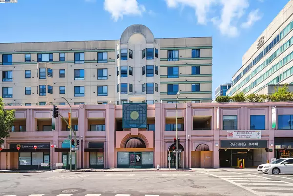 Oakland, CA 94607,989 Webster #441