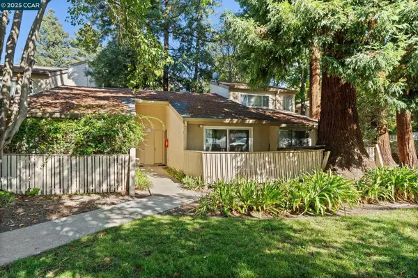2708 Oak Rd #9, Walnut Creek, CA 94597