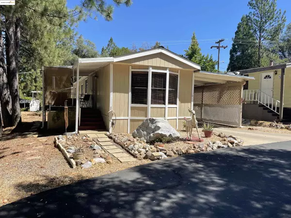 10956 Green St #205, Columbia, CA 95310