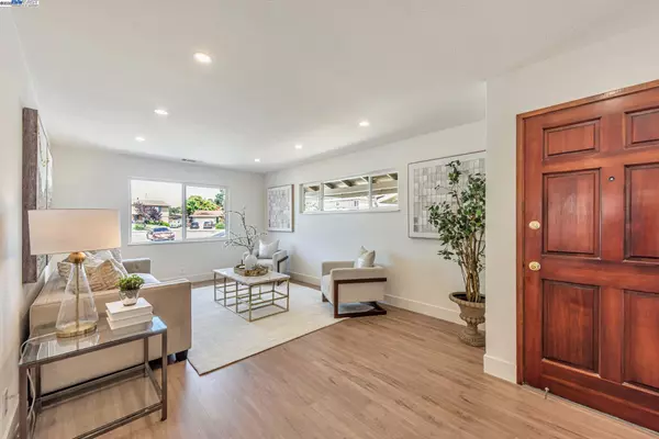 Fremont, CA 94538,39087 Yosemite Way
