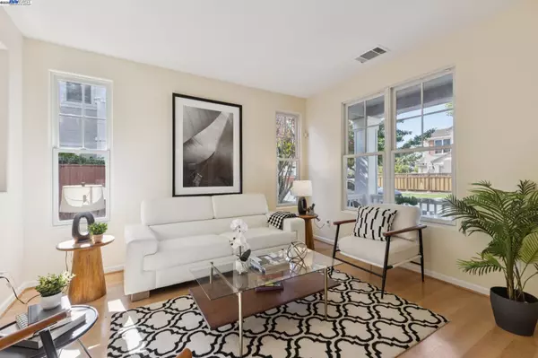 Alameda, CA 94501,228 Ansel Ave