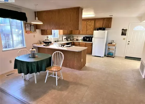 Groveland, CA 95321,18537 N Dome Ct
