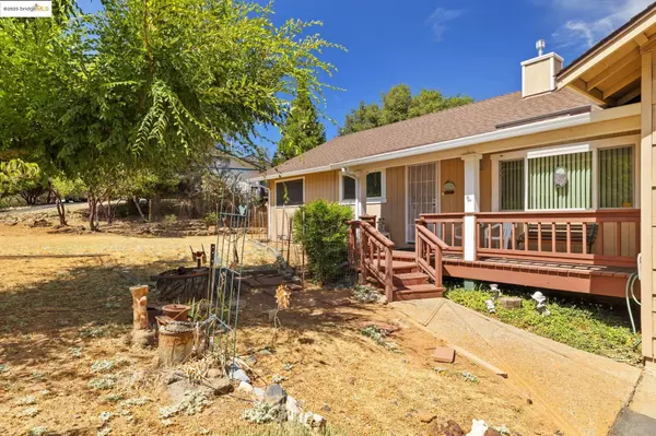 Sonora, CA 95370,21273 Crestview Dr