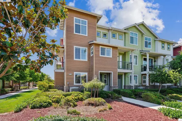 389 Basswood Cmn #5, Livermore, CA 94551