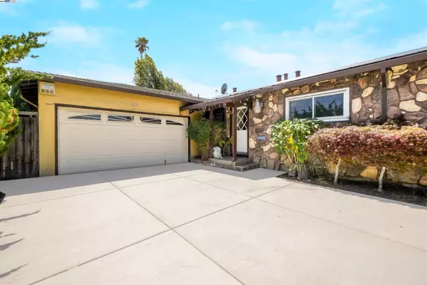 Hayward, CA 94544,512 Teasdale Pl