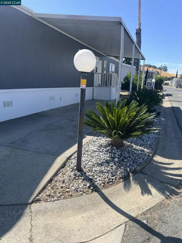 Clayton, CA 94517,16711 Marsh Creek Road #70