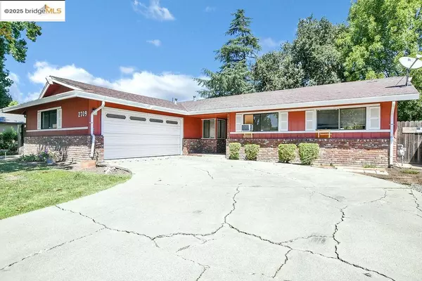 2709 Javete Way, Stockton, CA 95209